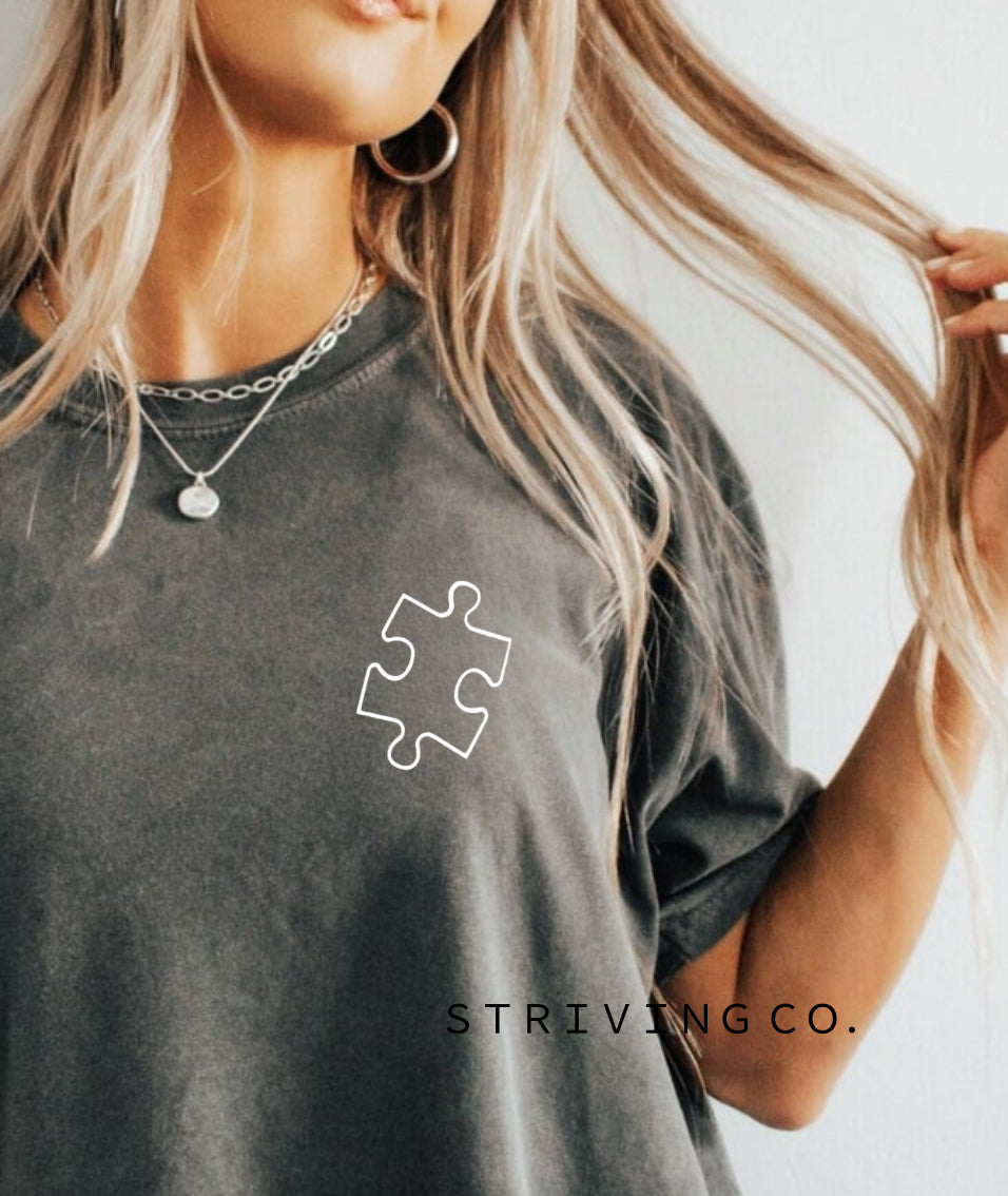 Puzzle pocket tee